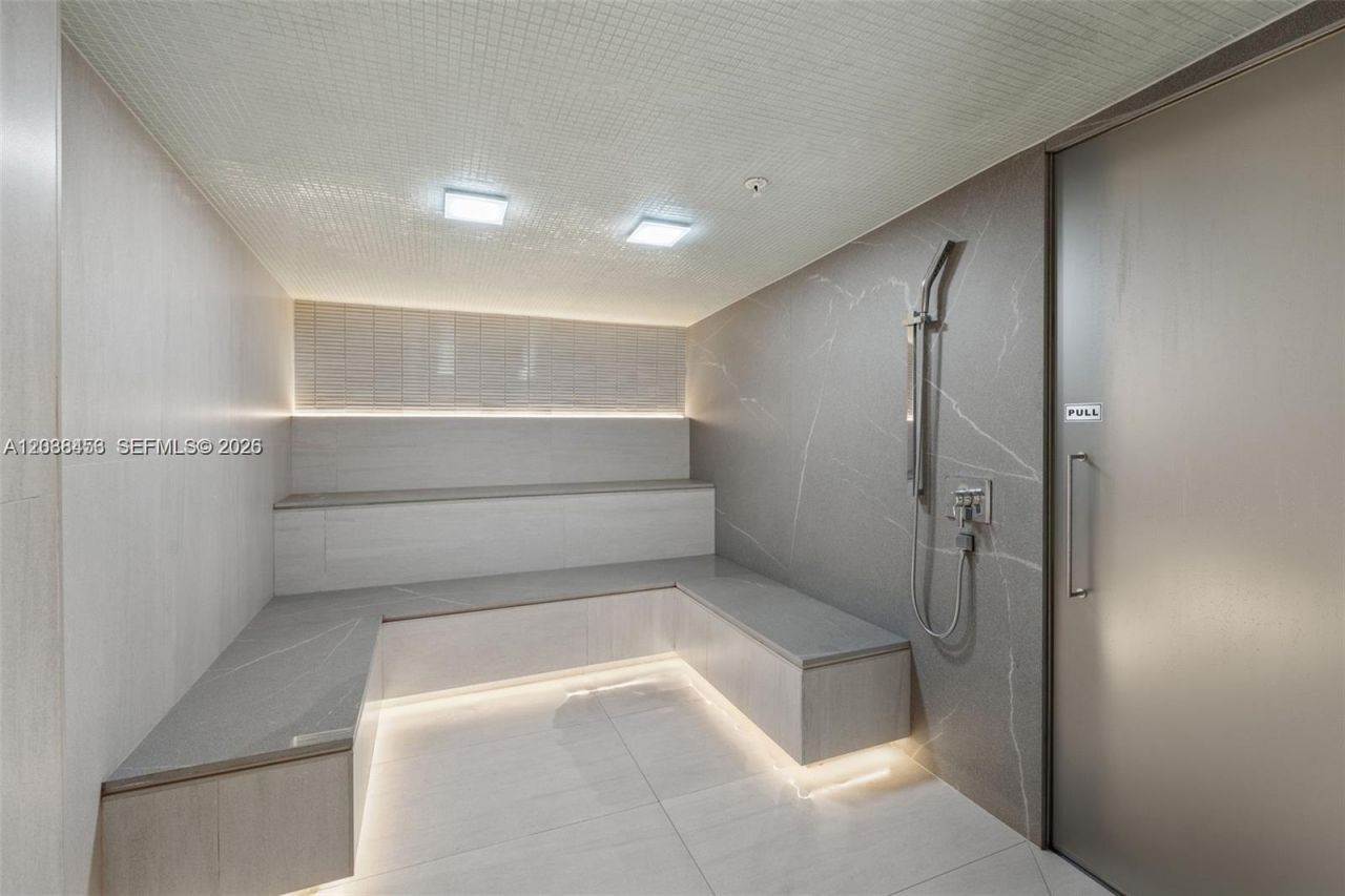 515 Valencia Ave , Unit 802, Coral Gables, FL 33134 Photo