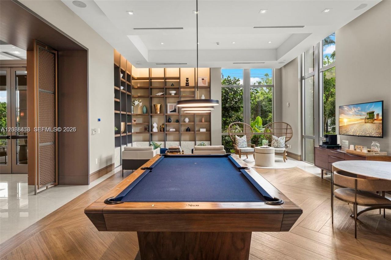 515 Valencia Ave , Unit 802, Coral Gables, FL 33134 Photo