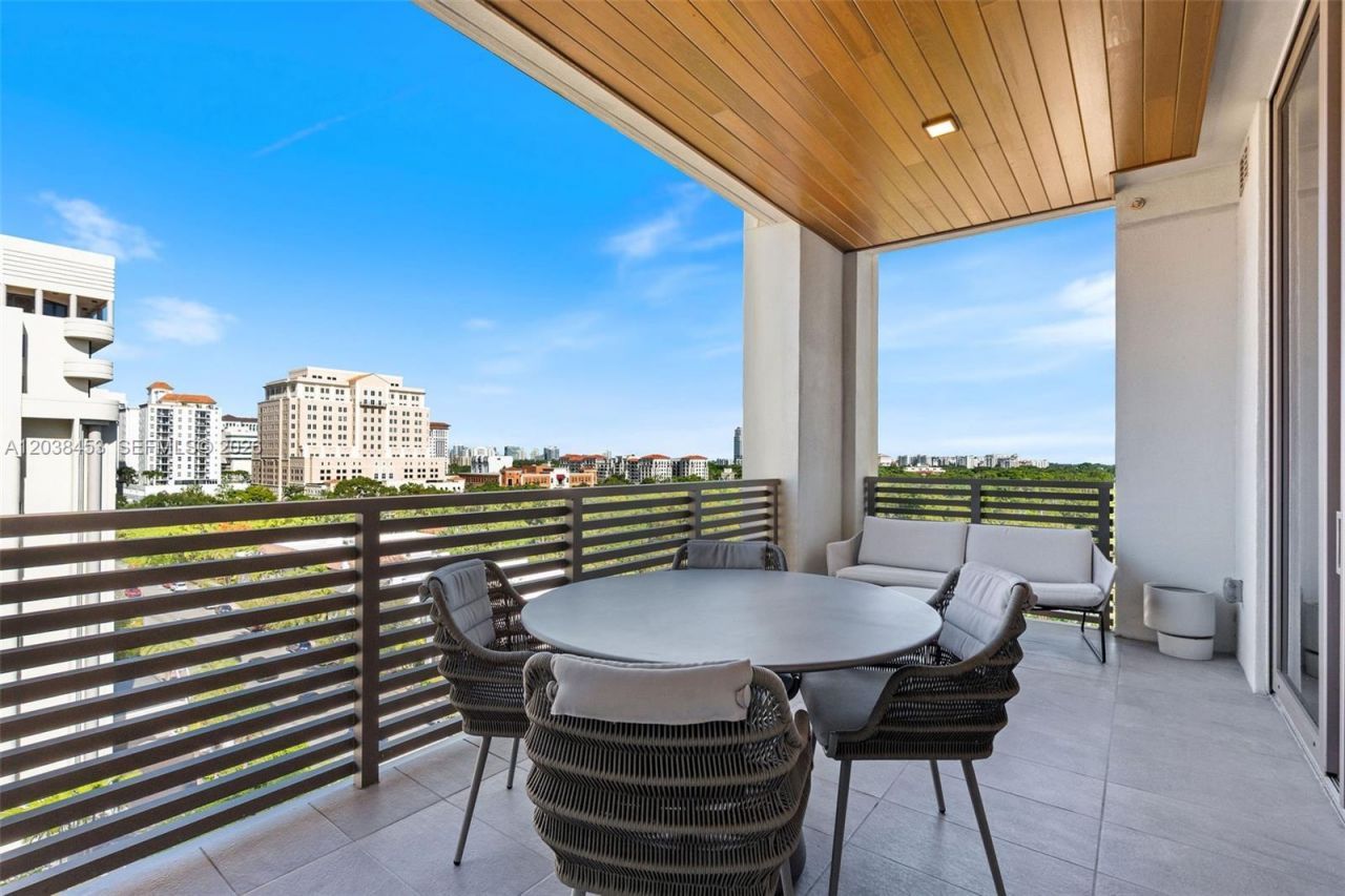 515 Valencia Ave , Unit 802, Coral Gables, FL 33134 Photo