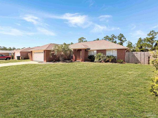734 Marlinspike Dr, Pensacola, FL 32507