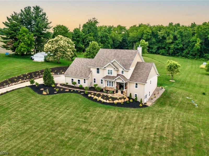 41 W Nimisila Road, New Franklin, OH 44319 Photo 4