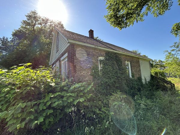 305 E 41st Avenue, Gary, IN 46409