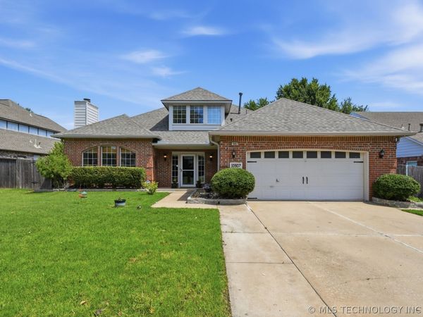 10907 E 74th Street , Tulsa, OK 74133
