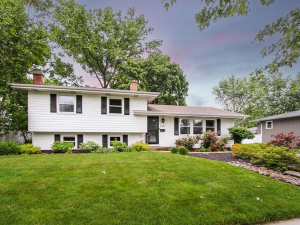 329 TUPELO Avenue , Naperville, IL 60540