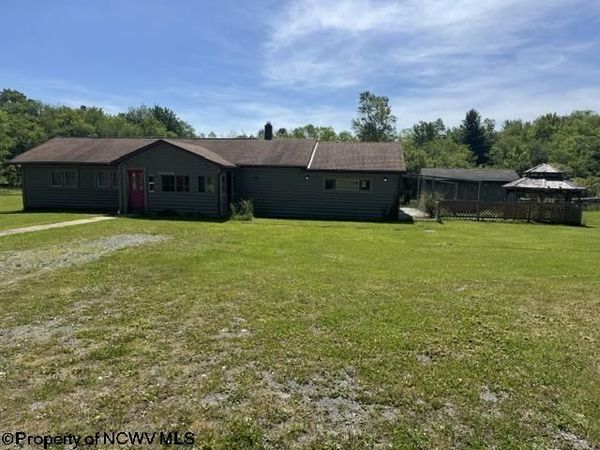 357 S Euclid Street, Thomas, WV 26292