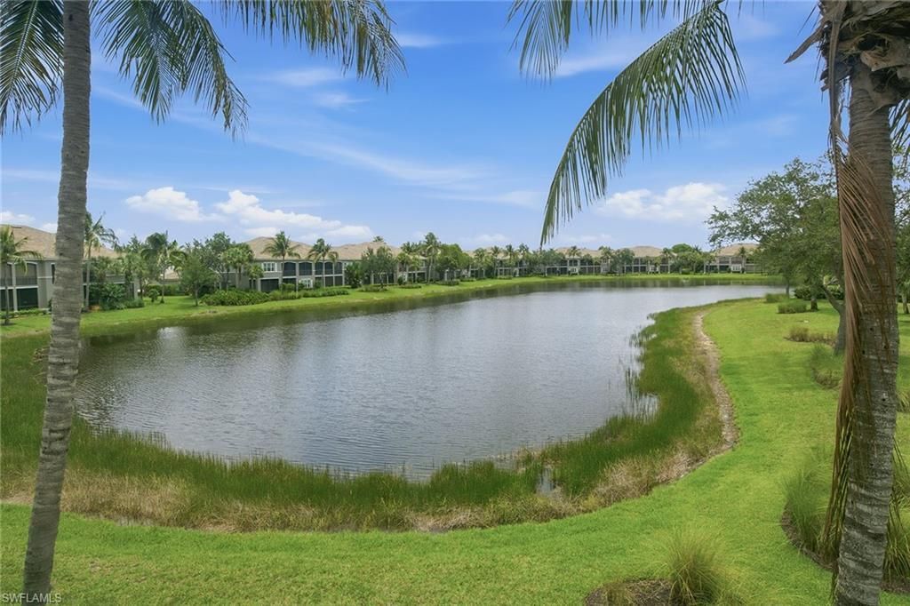 9270 Campanile Cir, Unit 204, Naples, FL 34114 Photo