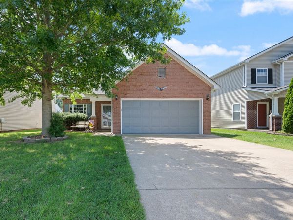 1616 Beaconcrest Cir , Murfreesboro, TN 37128