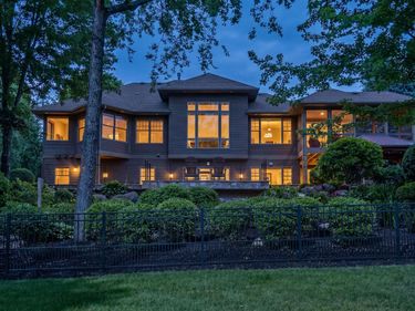 727 Fahlstrom Place, Afton, MN 55001