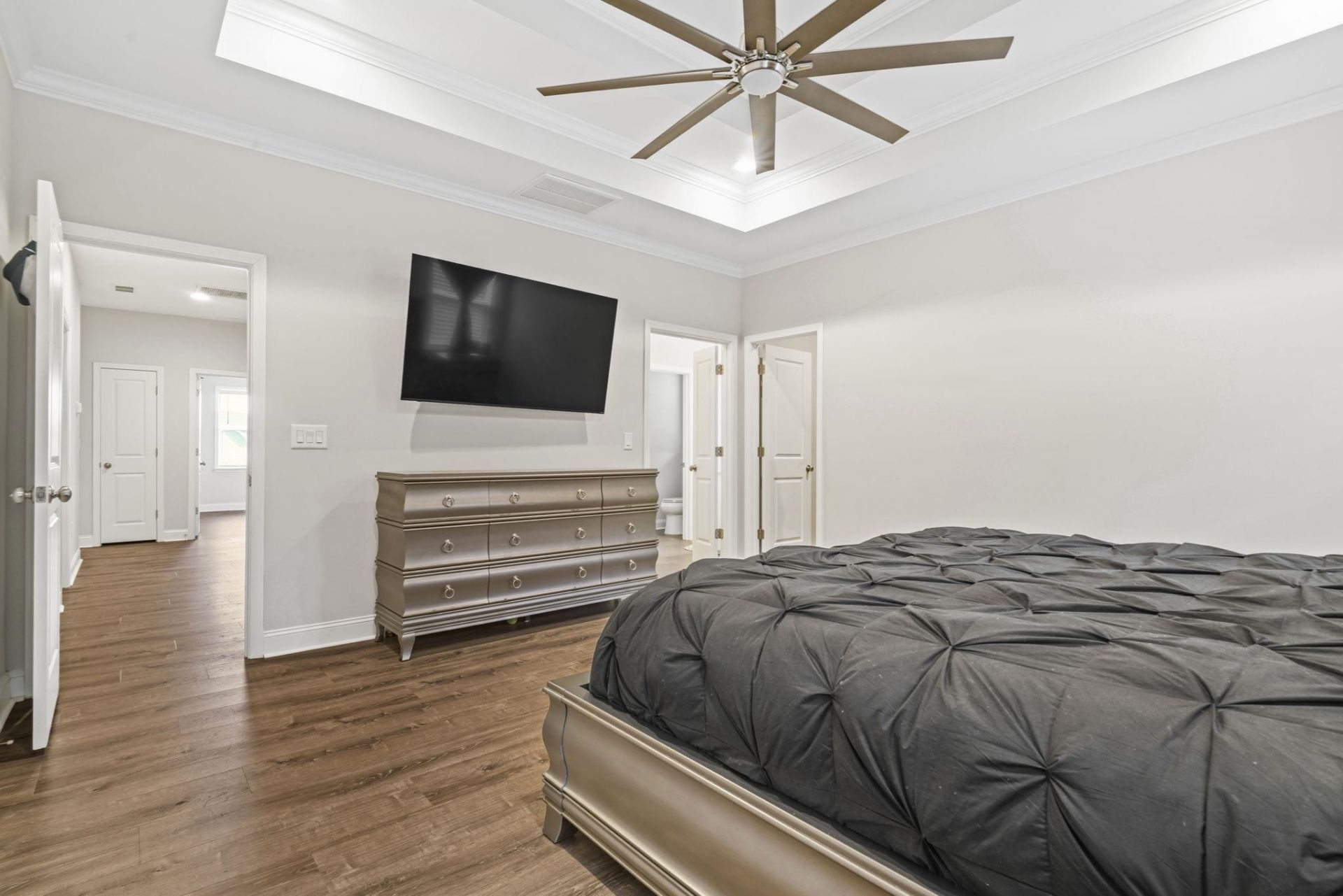 215 Delano Way Photo 20