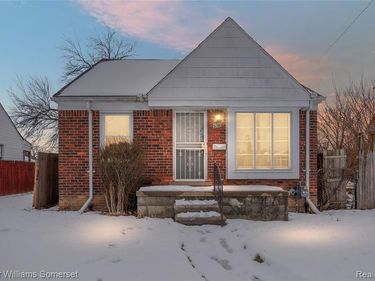 15280 Faircrest Street, Detroit, MI 48205