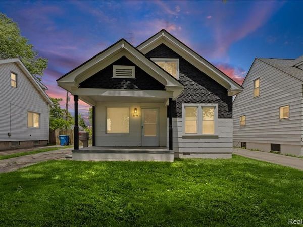 8057 Paige Avenue , Warren, MI 48089