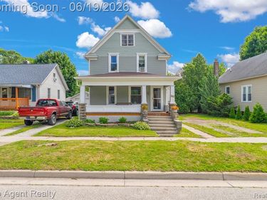 2714 Stone Street, Port Huron, Mi 48060