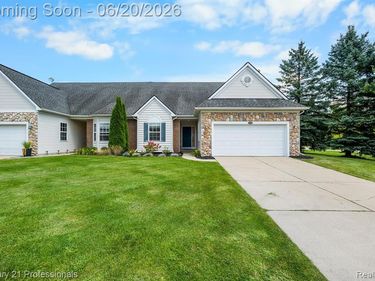 3305 Grove Lane, Auburn Hills, MI 48326