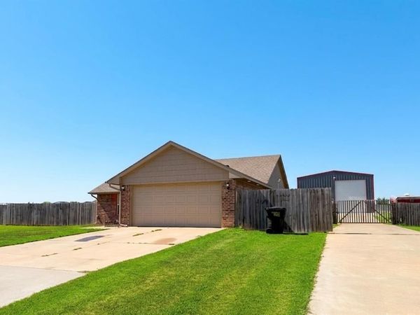 2086 County Road 1239 , Tuttle, OK 73089