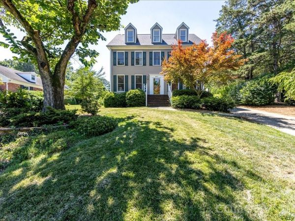 6912 Foxglove Drive, Charlotte, NC 28226