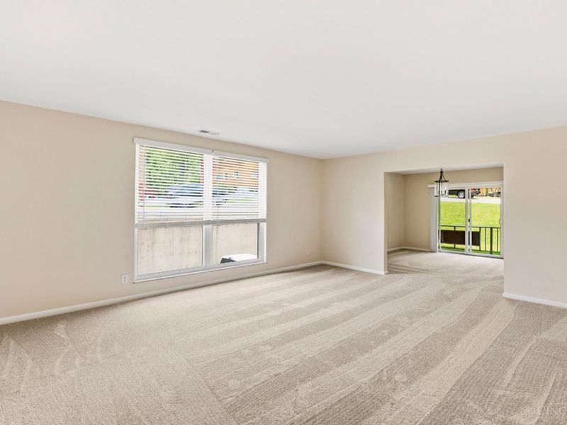 3566 Amberacres Drive, Unit 5, Cincinnati, OH 45237 Photo 3