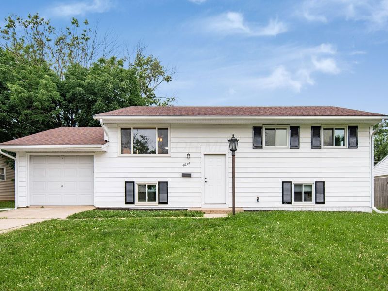 4634 Henley Avenue , Columbus, OH 43228 Photo 1