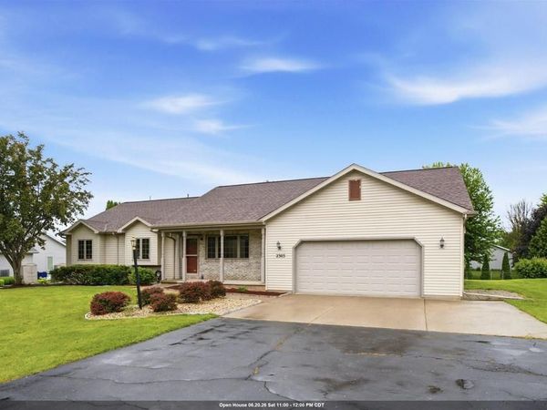 W2303 ST GERMAINE COURT, Appleton, WI 54915