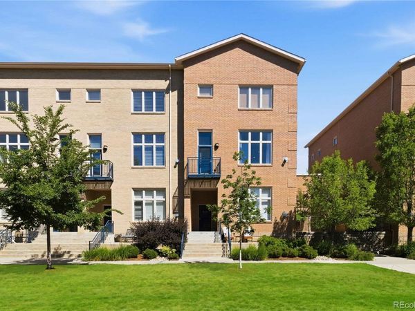 220 Roslyn Street, Unit 710, Denver, CO 80230