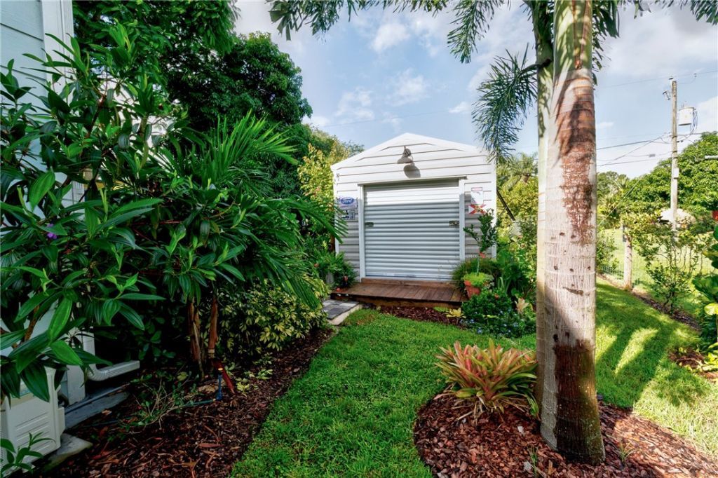 184 S Willow Street, Fellsmere, FL 32948 Photo