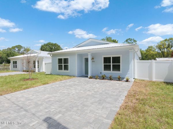 878 W 4TH Street, St. Augustine, FL 32084