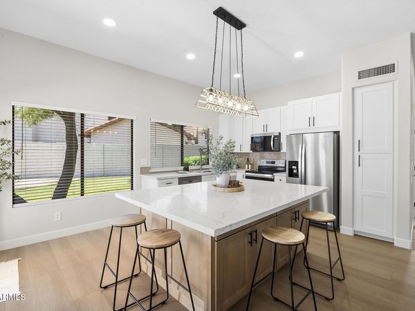 14418 S 40TH Place, Phoenix, AZ 85044