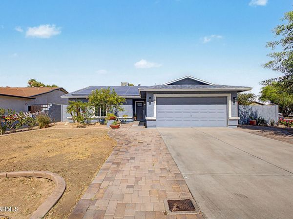 5421 N 73RD Drive, Glendale, AZ 85303