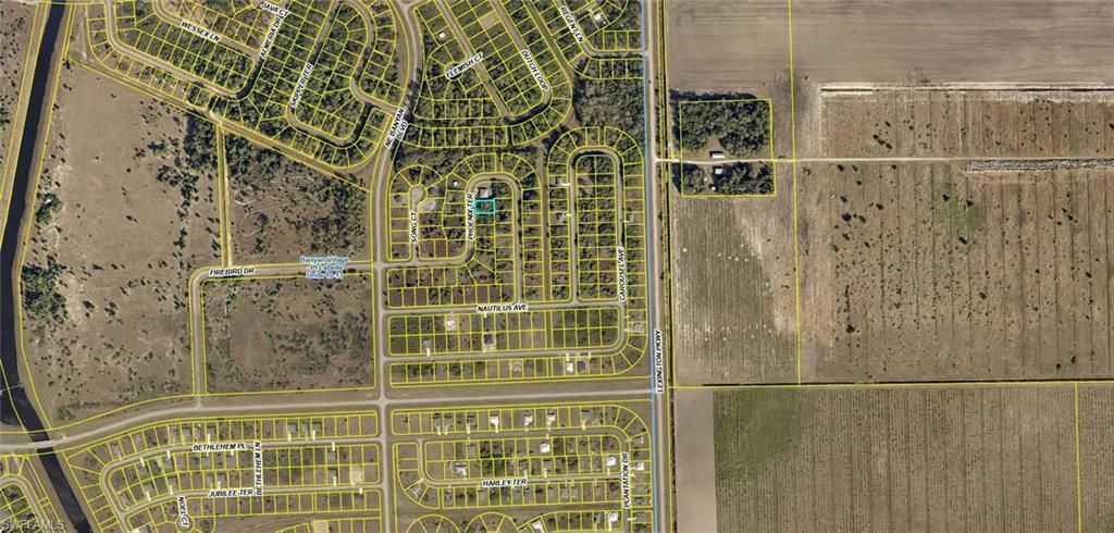 323 Phoenix Ter , Labelle, FL 33935 Photo