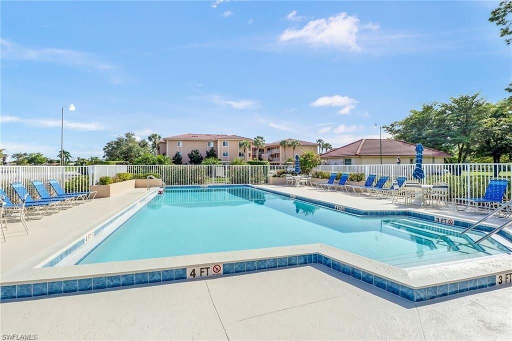 1025 Foxfire Ln, Unit 110, Naples, FL 34104 Photo