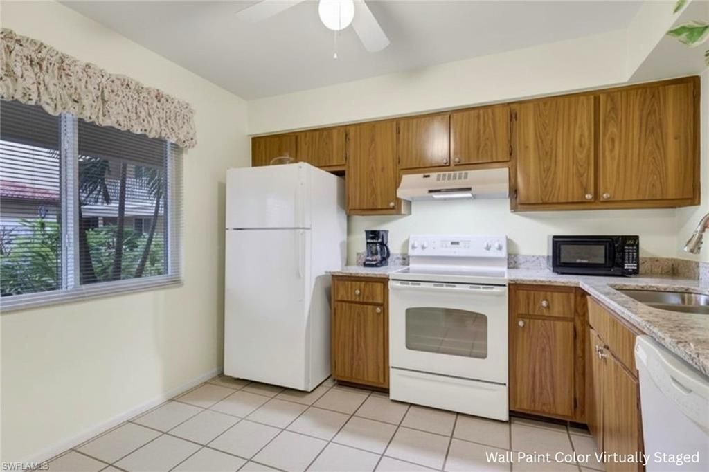 1025 Foxfire Ln, Unit 110, Naples, FL 34104 Photo