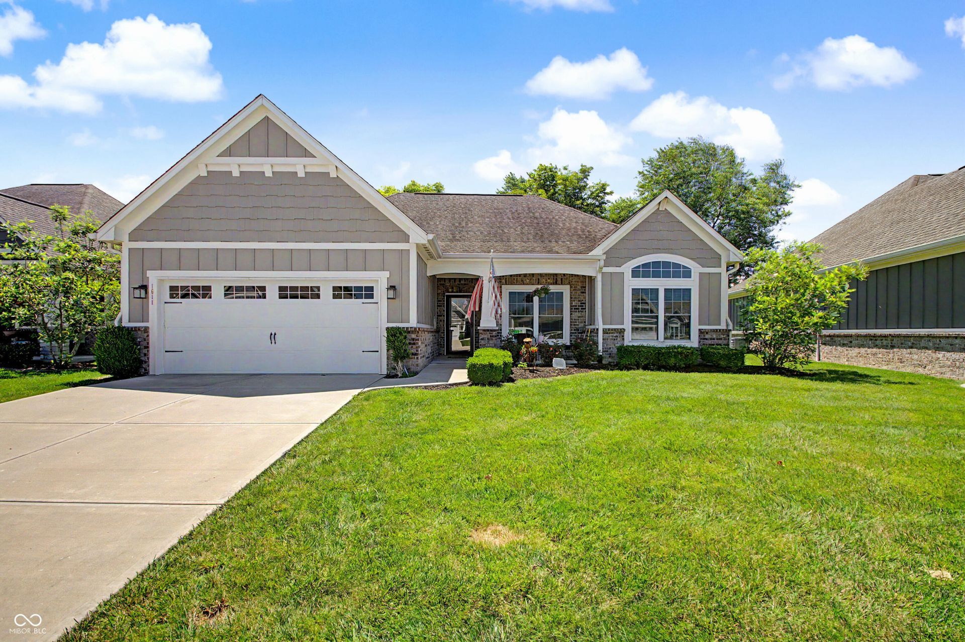 1611 Summerwood, Greenfield, IN 46140 Main Photo