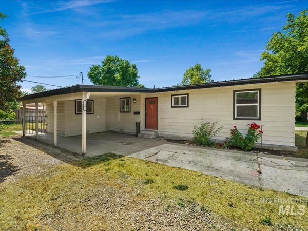 1402 S Brooklawn, Boise, ID 83709
