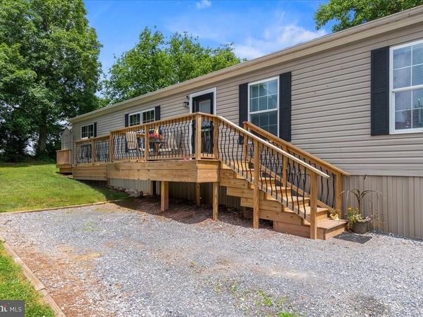 28 A OAK KNOLL ESTATE, ELIZABETHTOWN, PA 17022