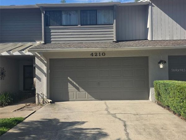 4210 FORESTER LANE , TAMPA, FL 33618