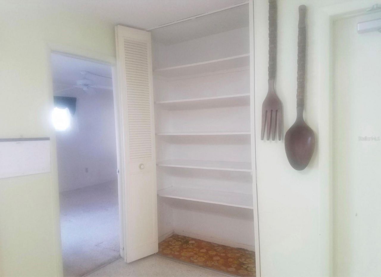 5673 97th Way N, Saint Petersburg, FL 33708 Photo