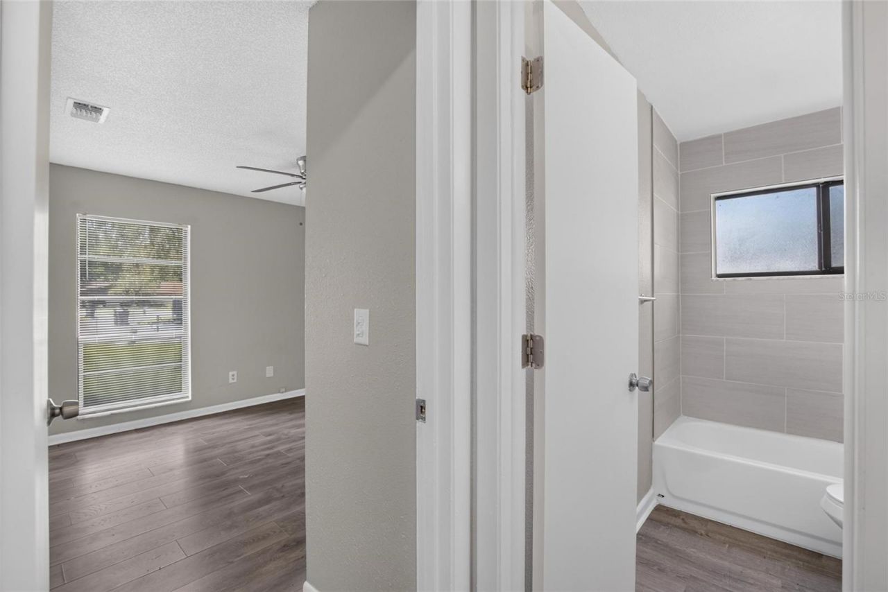 1206 Sail Way , Valrico, FL 33594 Photo