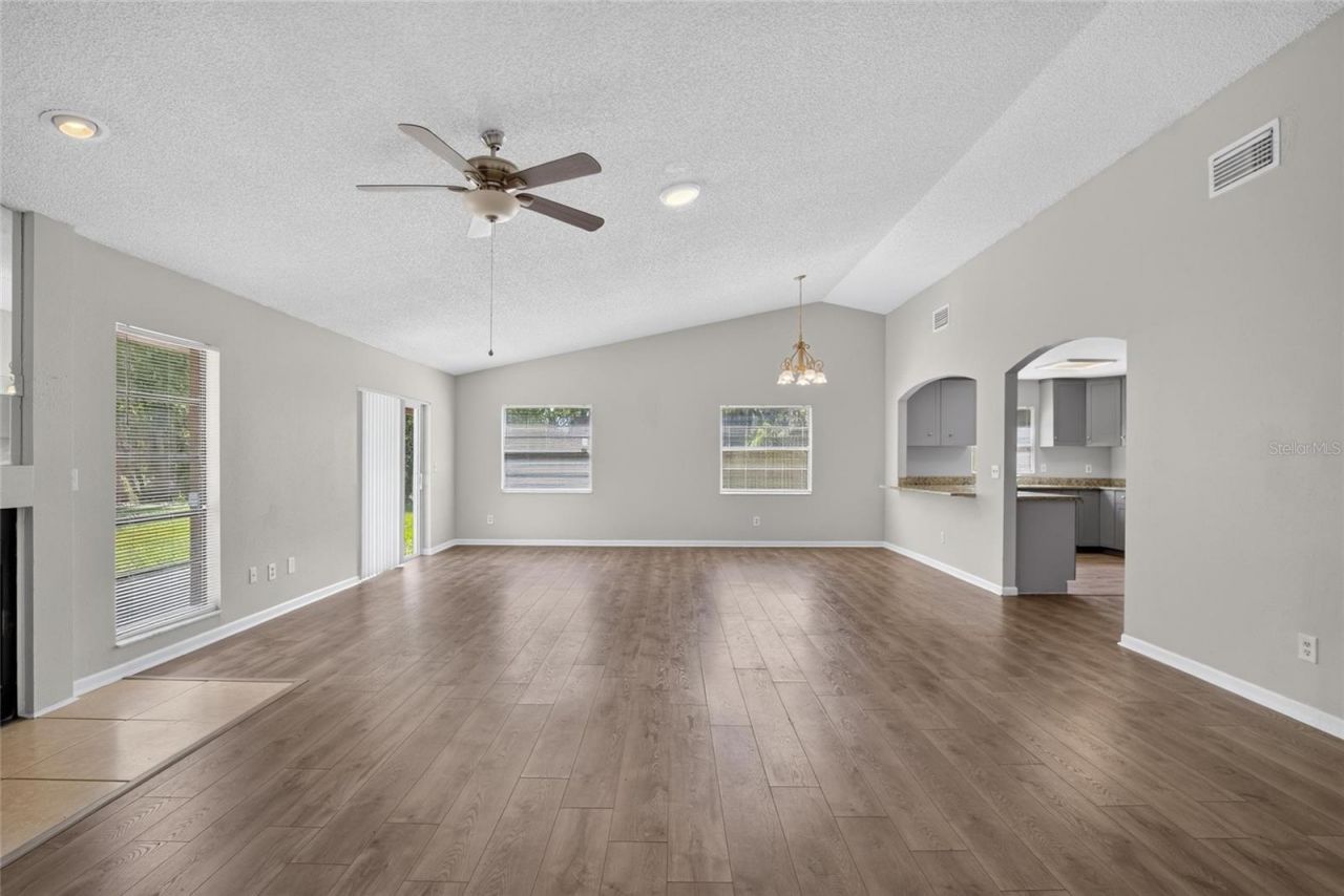 1206 Sail Way , Valrico, FL 33594 Photo