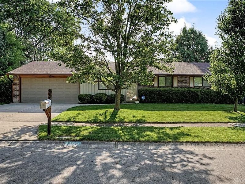 7422 Dial Drive, Huber Heights, OH 45424 Photo 1