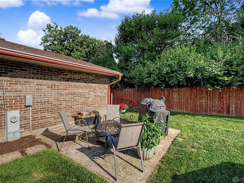 7422 Dial Drive, Huber Heights, OH 45424 Photo 30