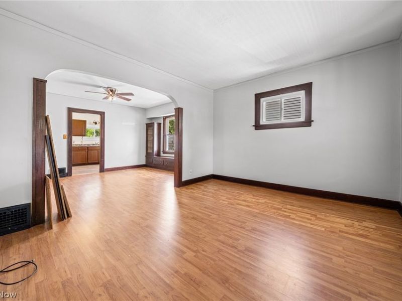 14104 Carrydale Avenue, Cleveland, OH 44111 Photo 5