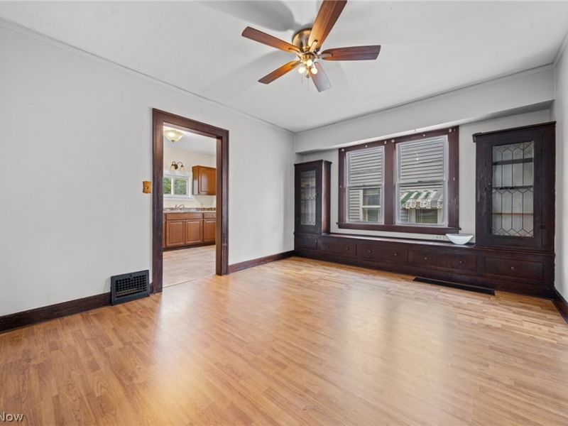 14104 Carrydale Avenue, Cleveland, OH 44111 Photo 7