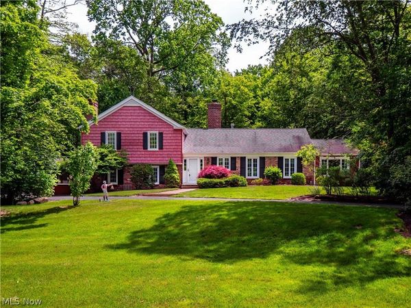 15225 Hook Hollow Road, Novelty, OH 44072