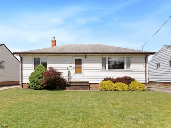 6130 Smith Road, Brook Park, OH 44142