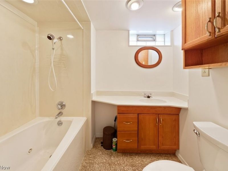 6130 Smith Road, Brook Park, OH 44142 Photo 30