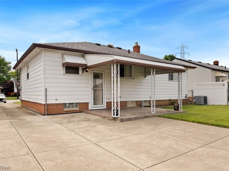 6130 Smith Road, Brook Park, OH 44142 Photo 32