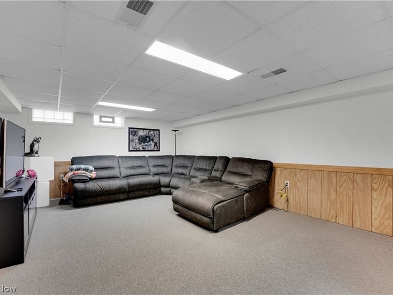 2313 Lorimer Road , Cleveland, OH 44134 Photo 24
