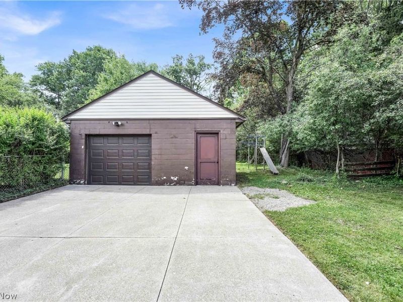 2313 Lorimer Road , Cleveland, OH 44134 Photo 50