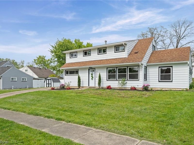 3154 Prior Drive, Cuyahoga Falls, OH 44223 Photo 3