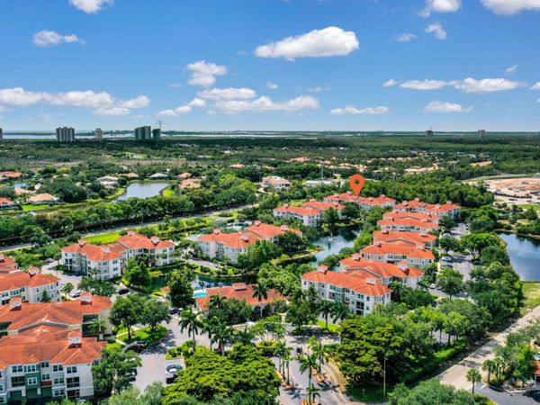 23580 Walden Center Drive, Unit 207, Estero, FL 34134