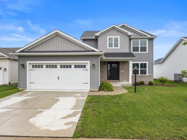 7 Kirby Circle, Monticello, IL 61856